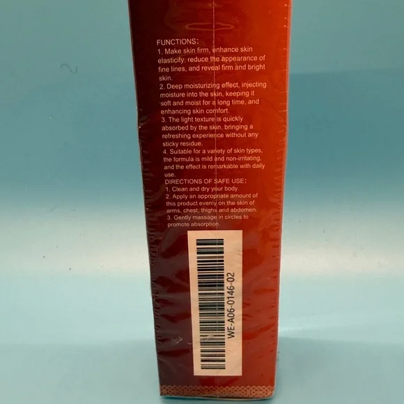 MAGIC Luxury Body Oil — Red Moisturizing & Firming Oil - Picture 2 of 4